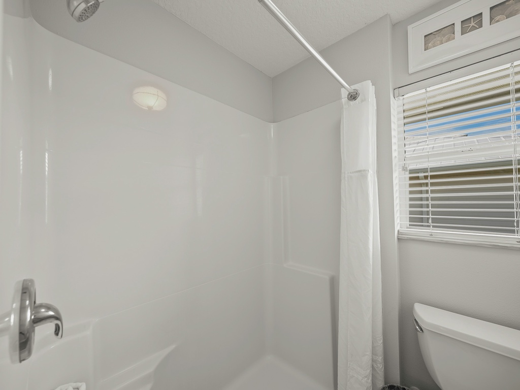 Second Bedroom, Ensuite Bathroom