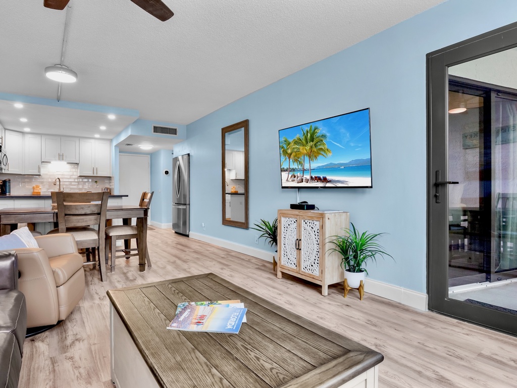 Harbor Towers Unit 312 by Tropical Sands Accommodations