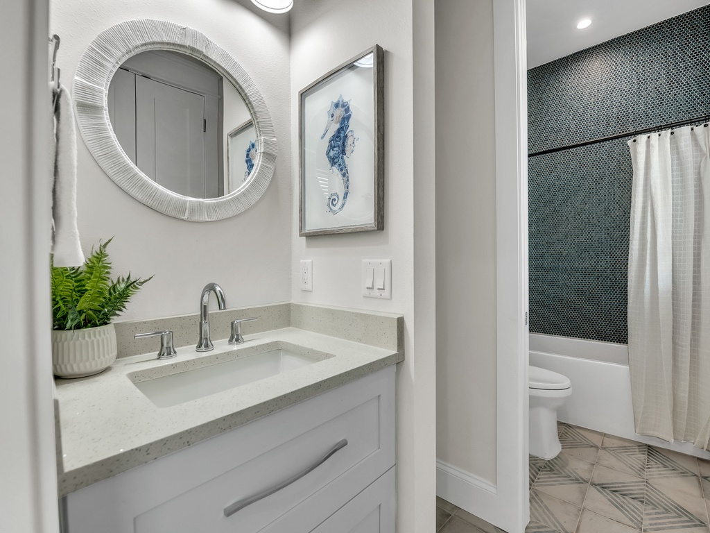 Fourth Ensuite Bathroom