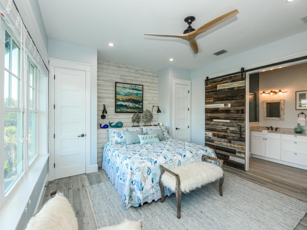 Master Bedroom, King