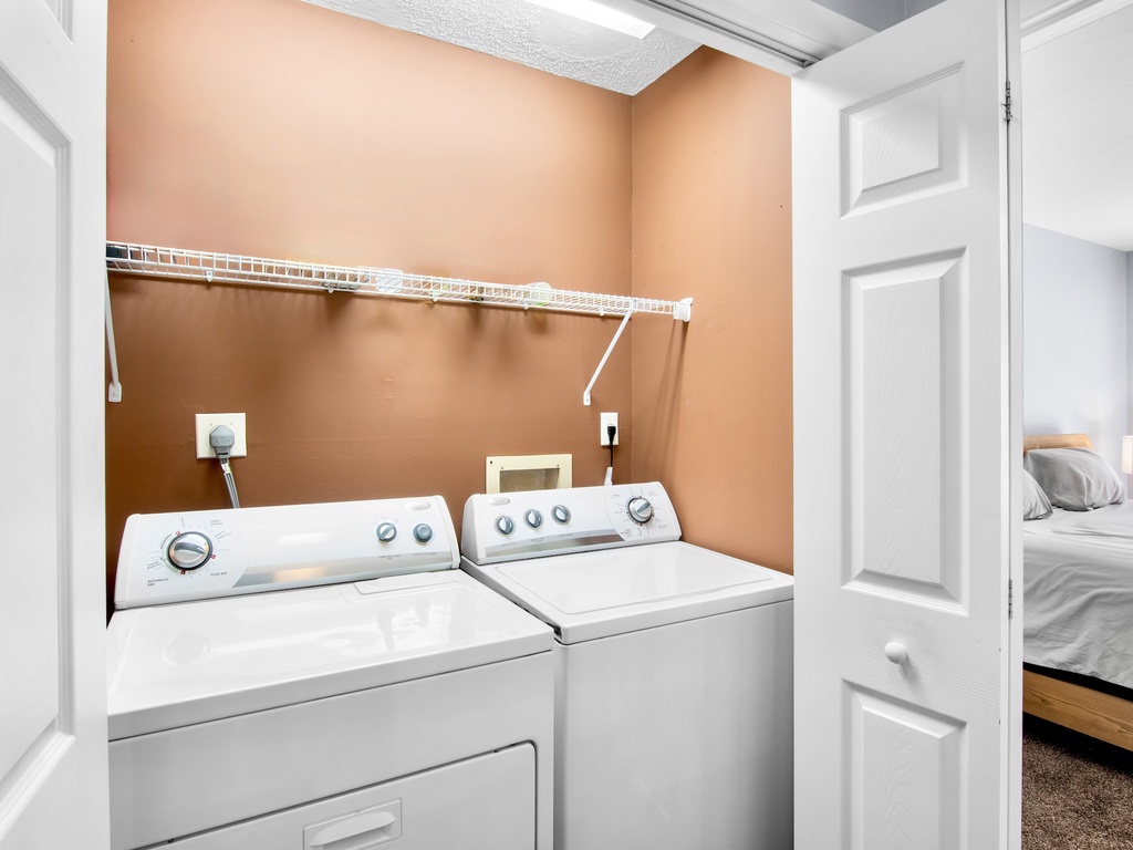 Midnight Cove II 324D by Tropical Sands Accommodations