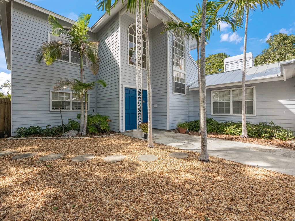 Sunset Cove by Siesta Key Luxury Rental Properties