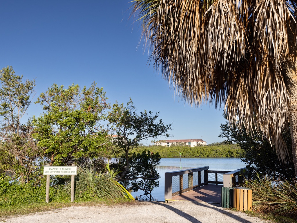 Convenient location near the dock