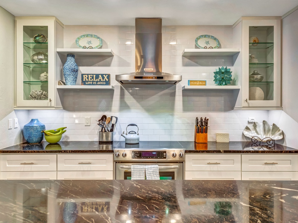 Fully equipped kitchen