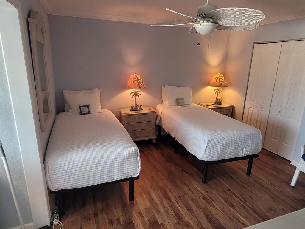 Second bedroom