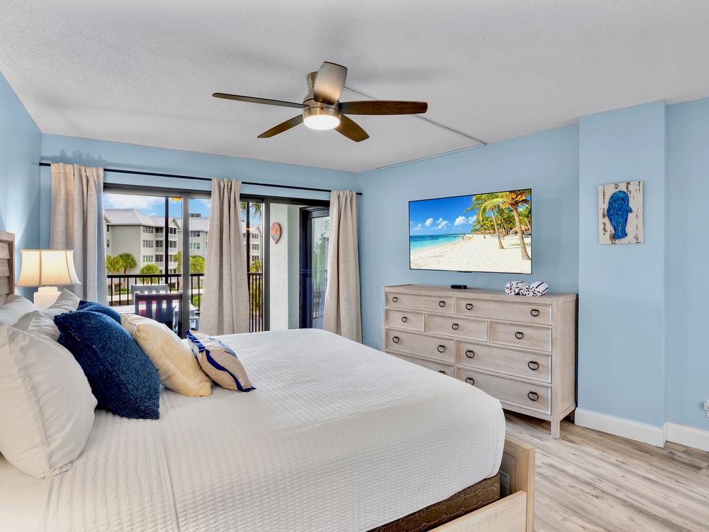 Harbor Towers Unit 312 by Tropical Sands Accommodations