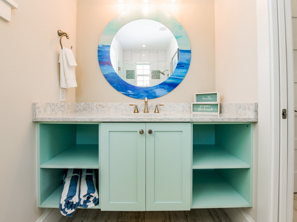 Second Bathroom, Ensuite