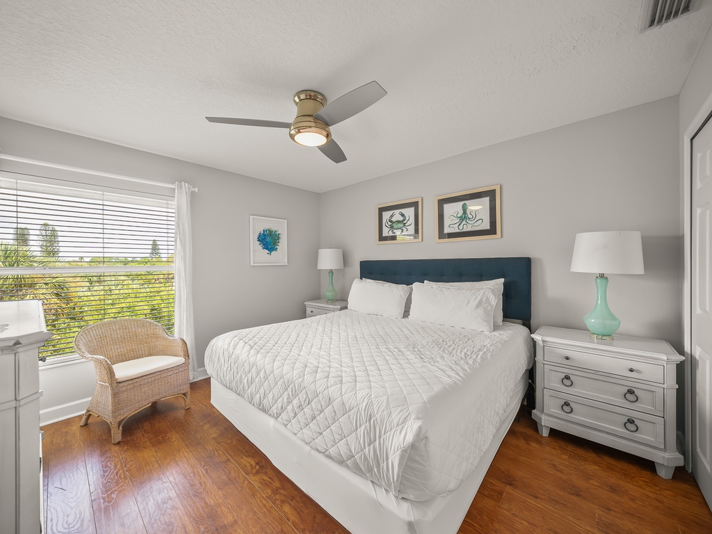 Primary Bedroom, King bed