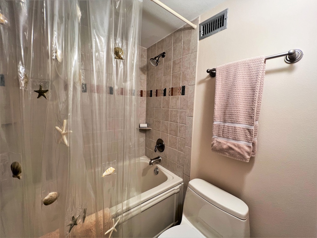 Primary Bathroom, Ensuite