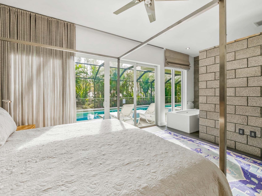 Master Bedroom - Pool View