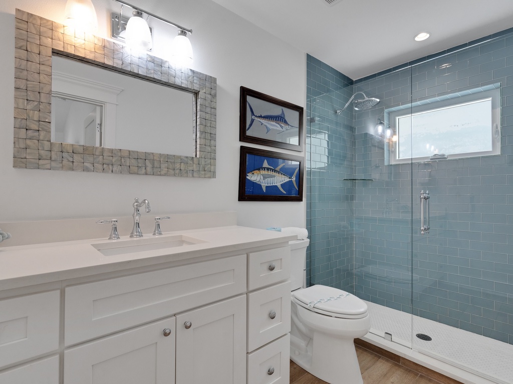 Fourth Bathroom, Ensuite