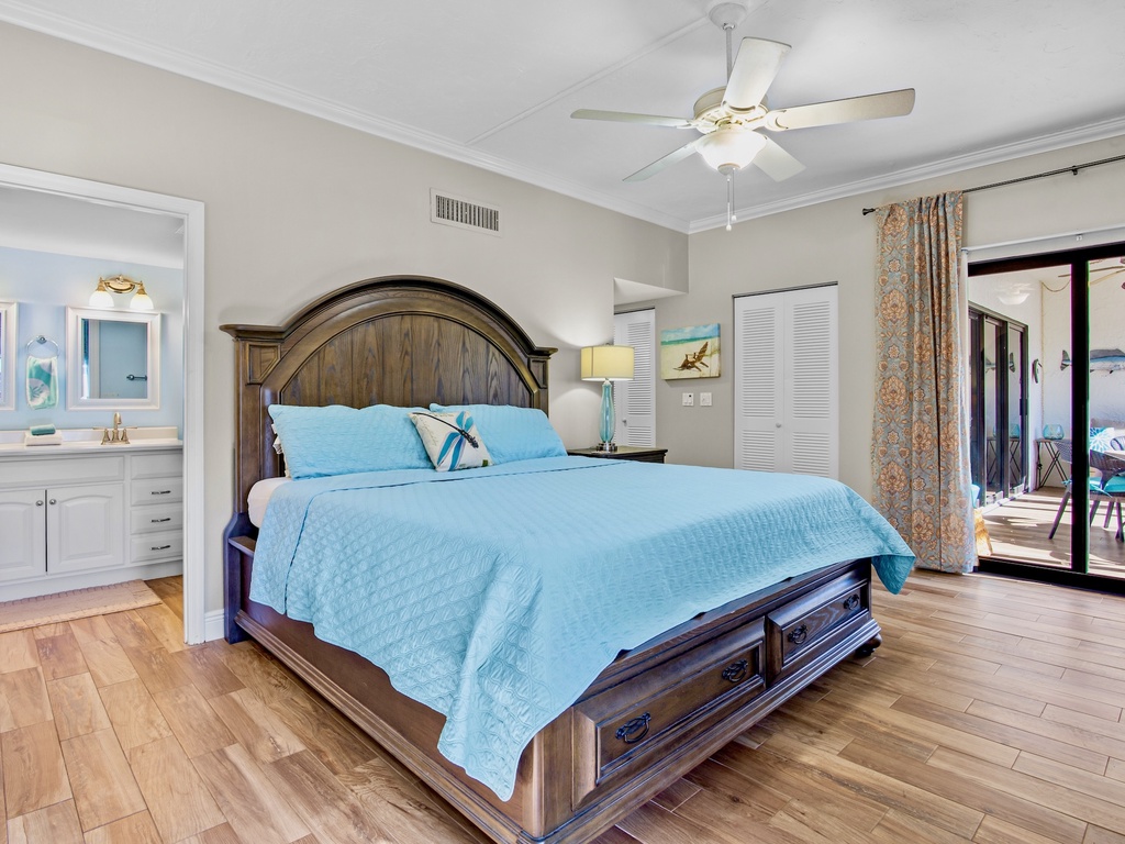Primary Bedroom, King
