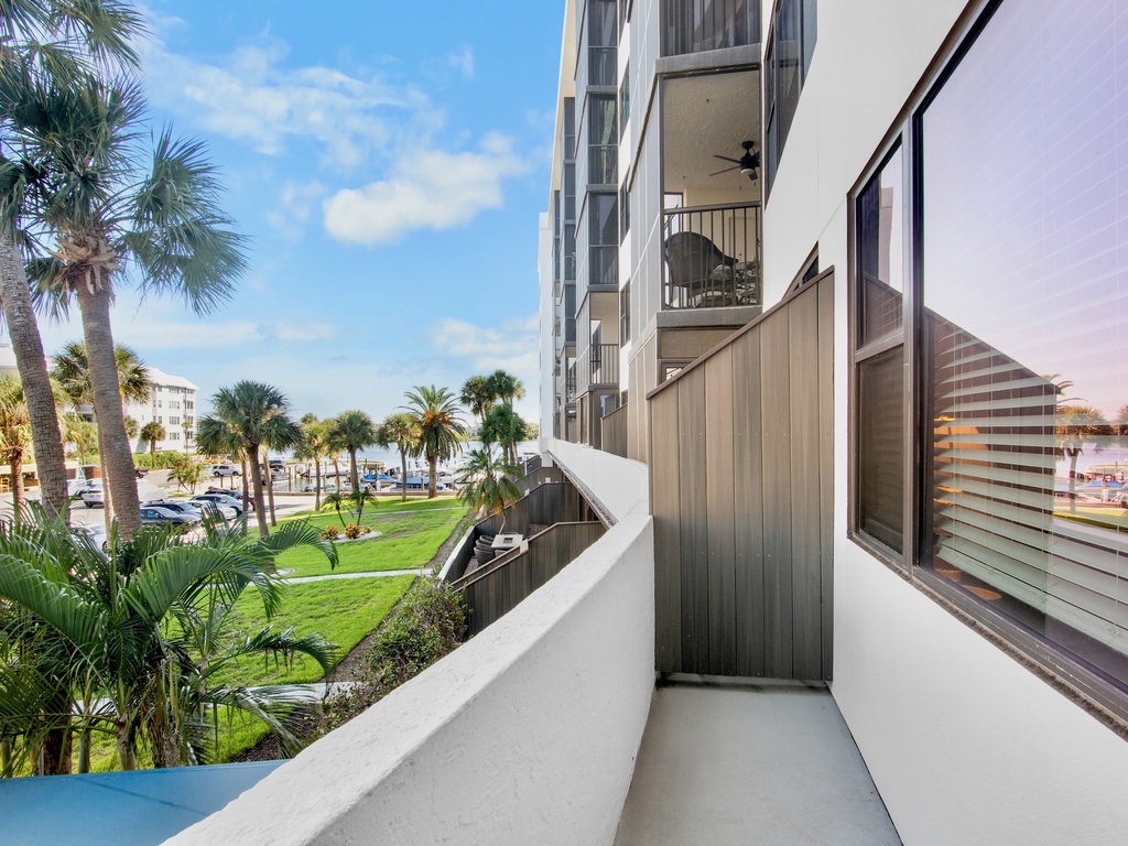 Harbor Towers Unit 212 by Tropical Sands Accommodations