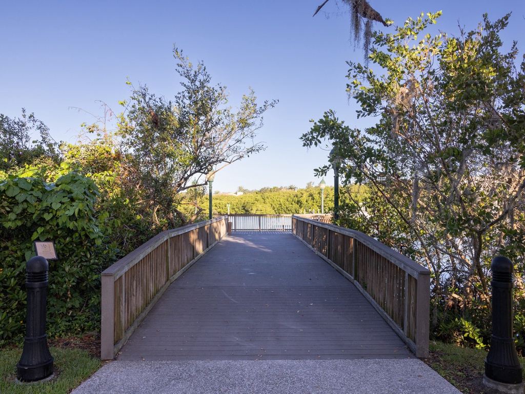Home located near Sarasota Bay