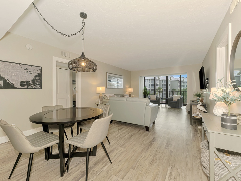 Open-concept Dining and Living Area