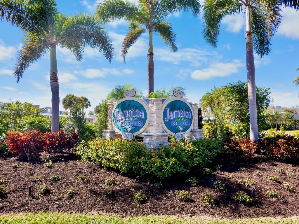 Jamaica Royale - Tropical Sands Accommodations