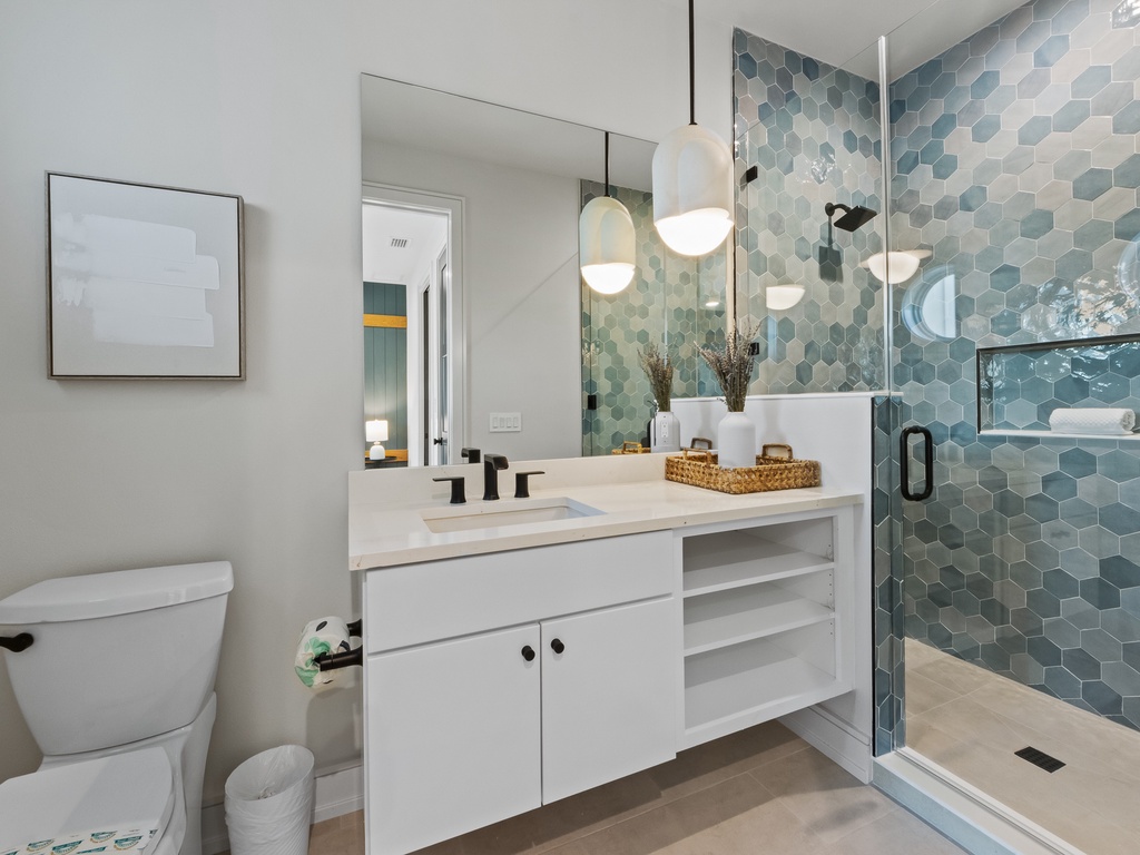 Second Bathroom - Ensuite