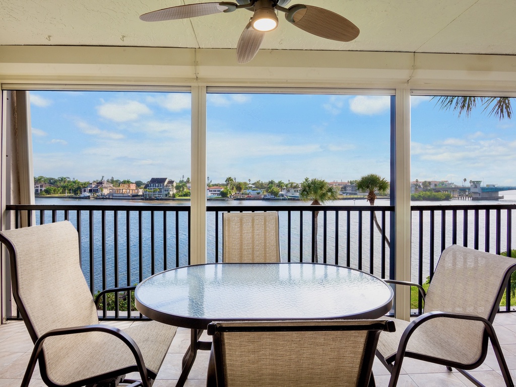 Midnight Cove II Unit 133 by Tropical Sands Accommodations