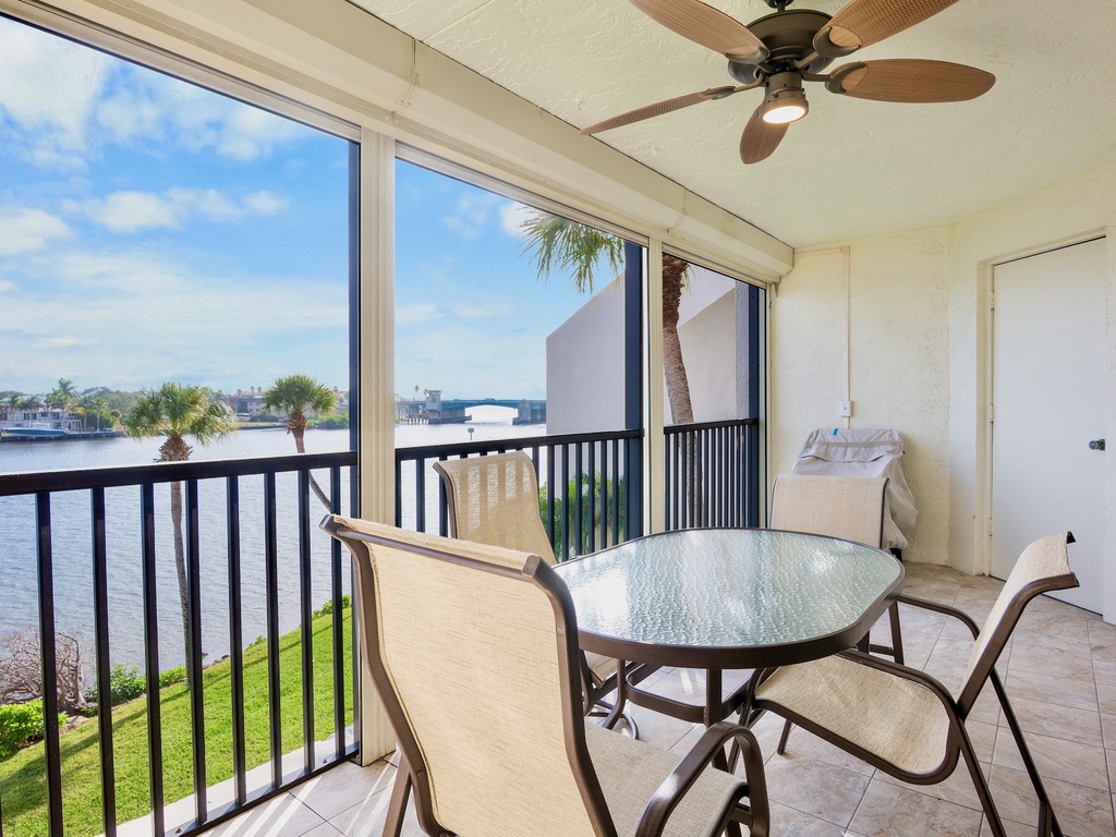 Midnight Cove II Unit 133 by Tropical Sands Accommodations