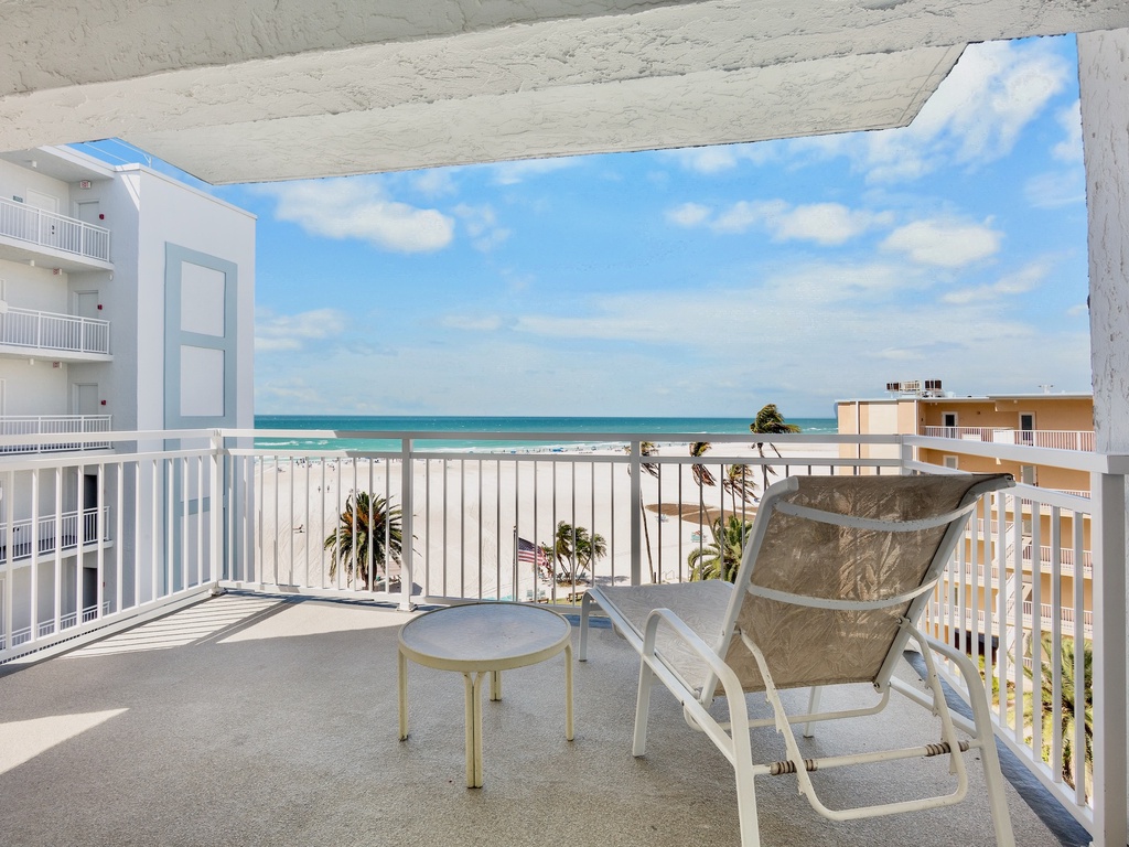 Jamaica Royale 606 by Tropical Sands Accommodations