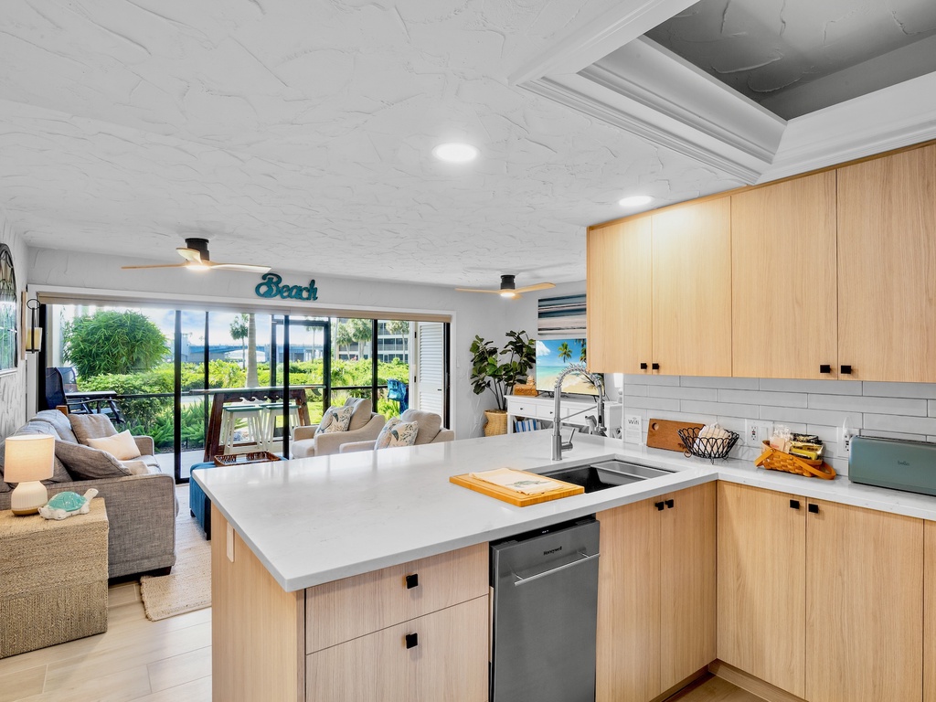 Midnight Cove II 212F by Tropical Sands Accommodations