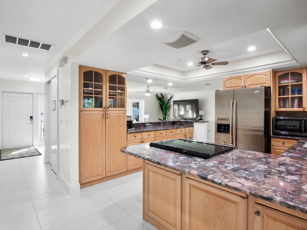 Spacious kitchen