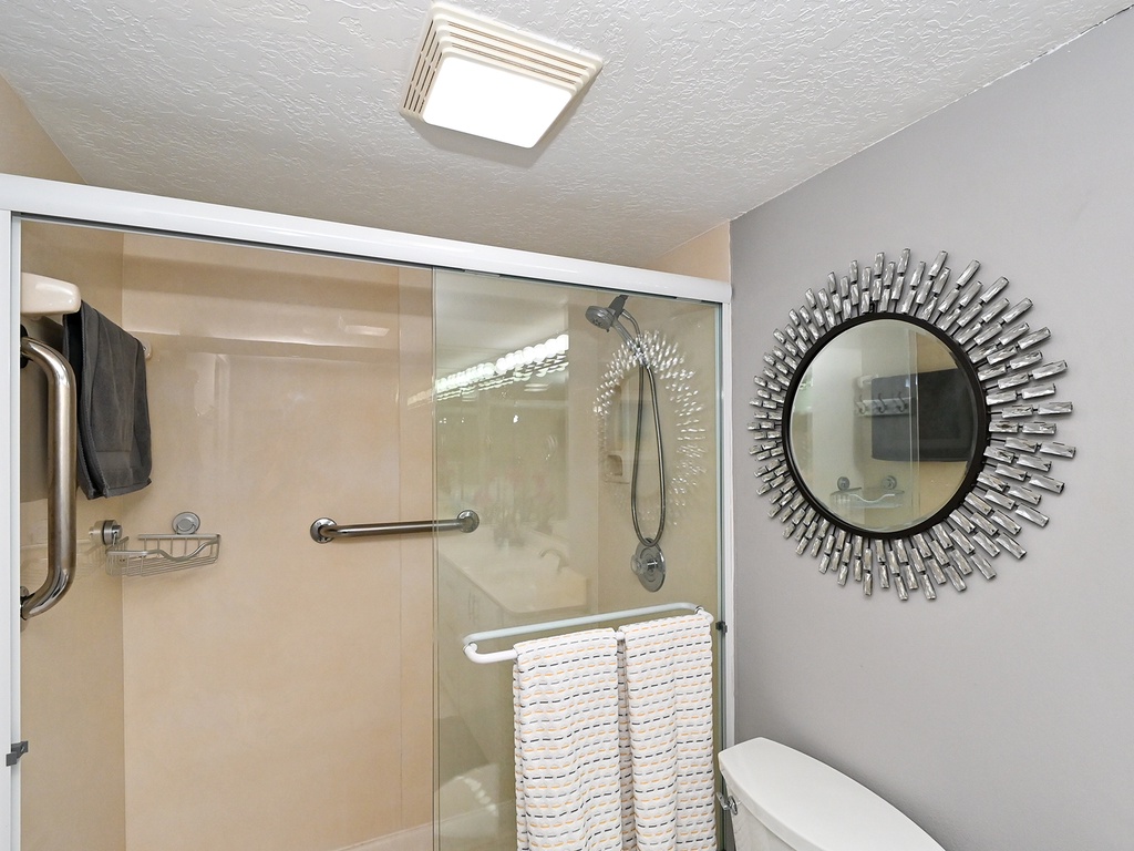 Primary Bathroom, Ensuite