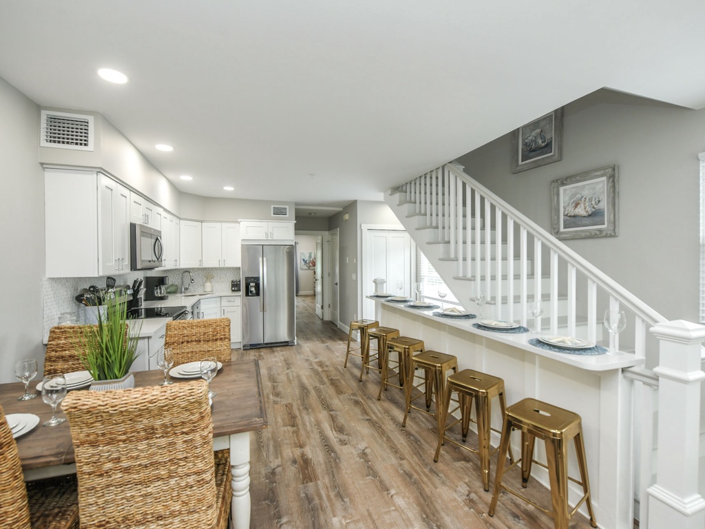 East Unit - Kitchen