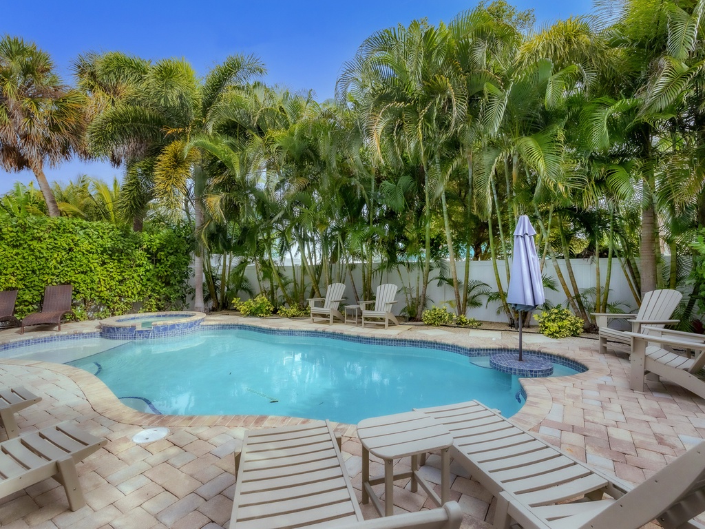 Private Pool and Spa