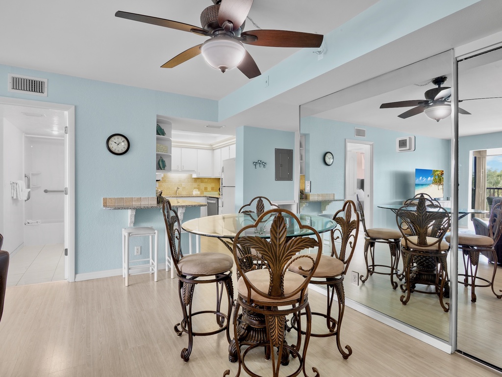 Harbor Towers Unit 303 by Tropical Sands Accommodations