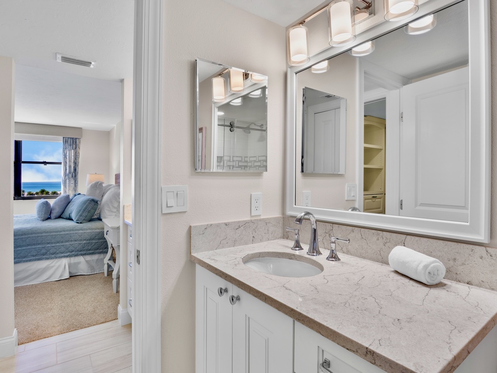 Gulf and Bay Club C607 by Tropical Sands Accommodations