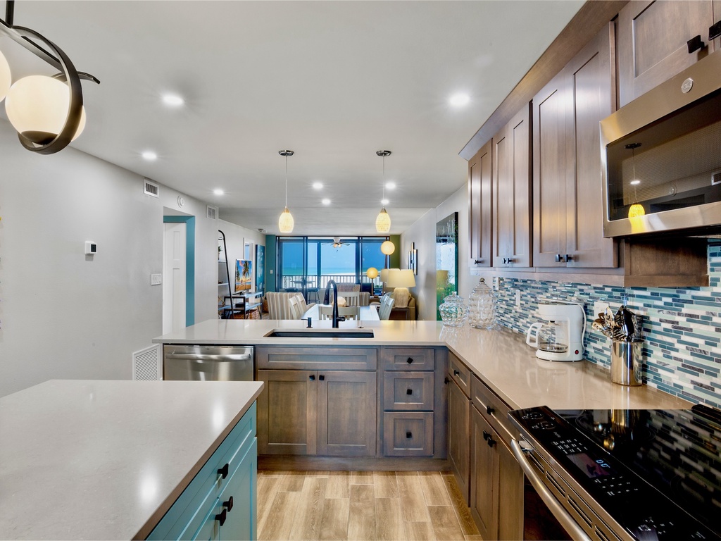 Gulf and Bay Club A704 by Tropical Sands Accommodations