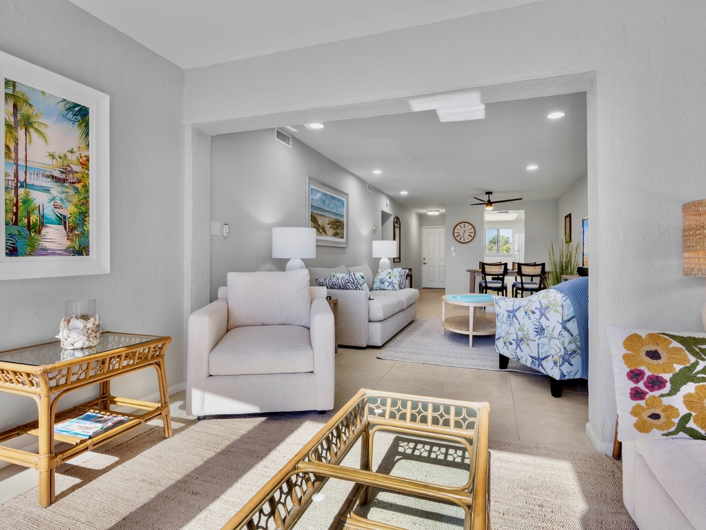 Sunset Royale 208 by Tropical Sands Accommodations
