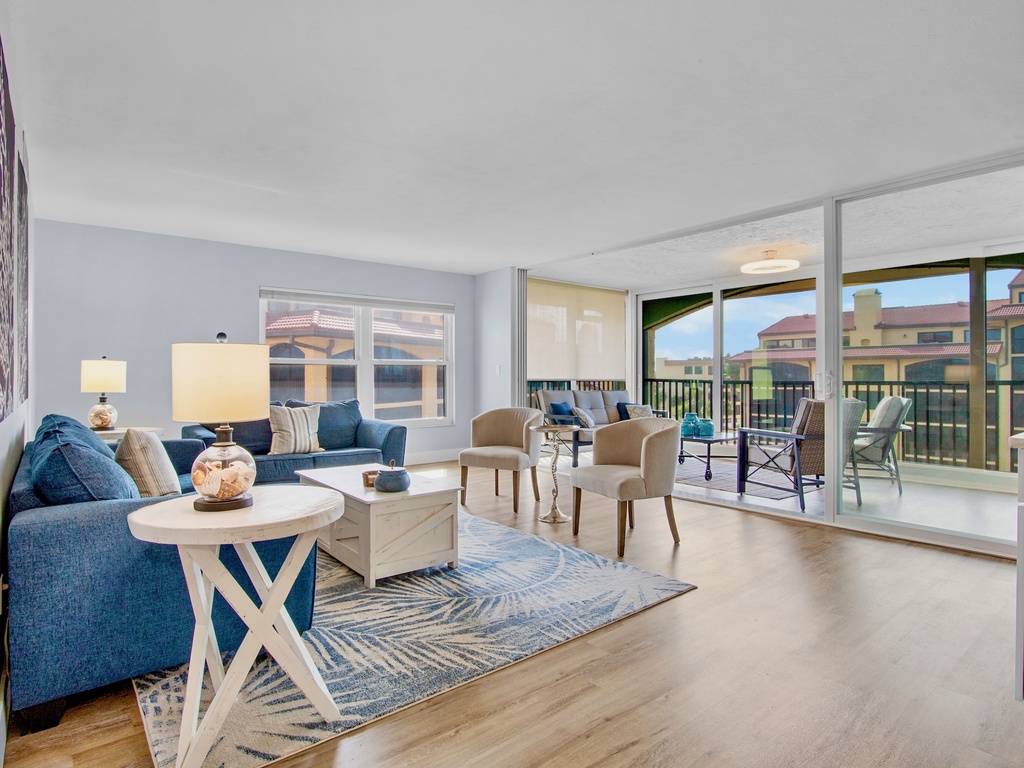 Open Concept Living- Tortuga Unit 406