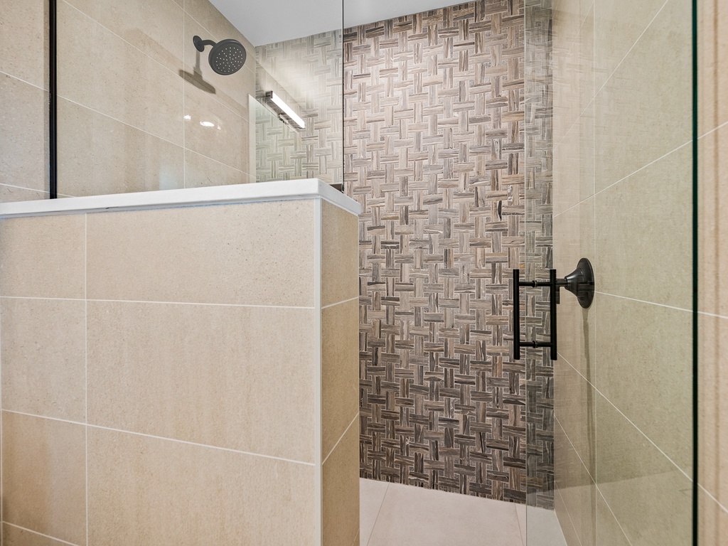 Second Bedroom, Ensuite Bathroom