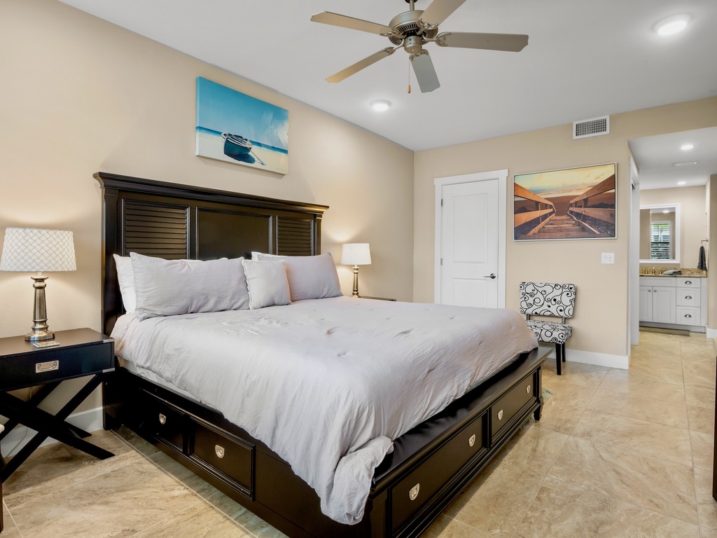 Harbor Towers 111 by Tropical Sands Accommodations