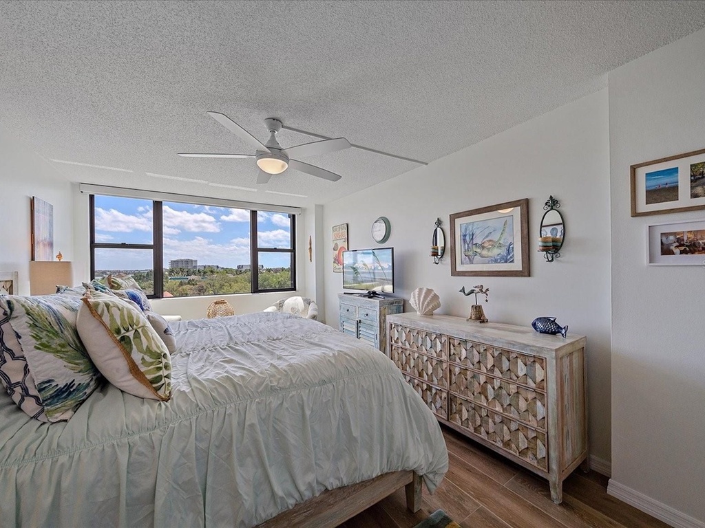 Harbor Towers Unit 603 by Tropical Sands Accommodations