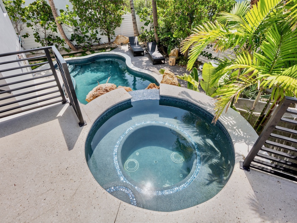 Pool and Spa Retreat