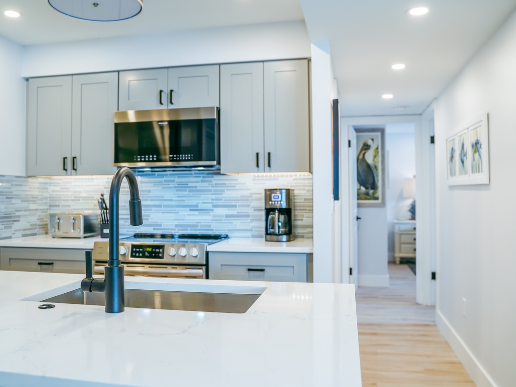 Fully equipped kitchen