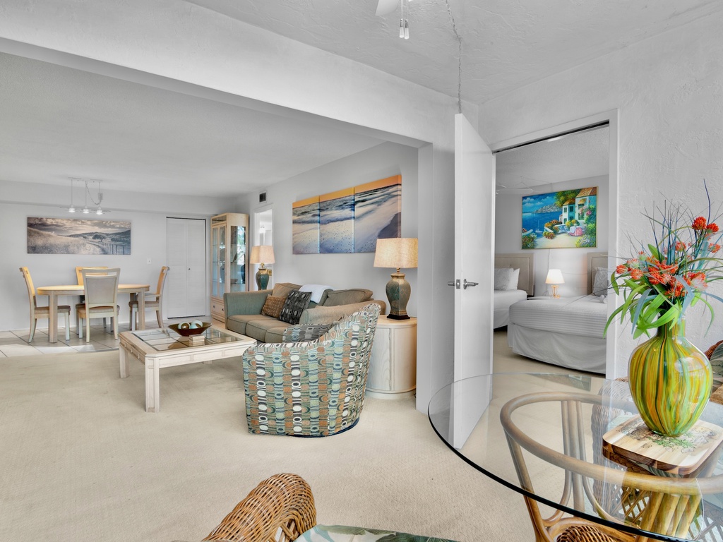 Harbor Towers Unit 525 by Tropical Sands Accommodations