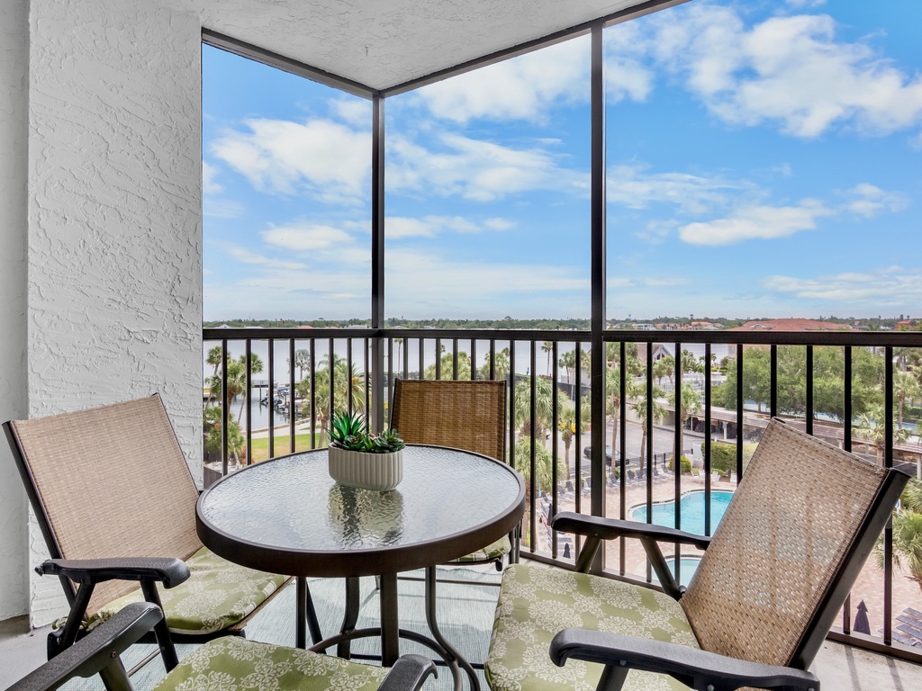 Harbor Towers Unit 501 by Tropical Sands Accommodations