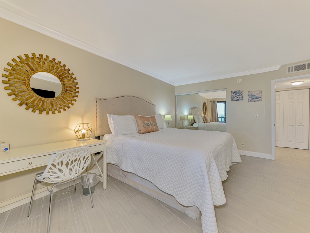 Primary Bedroom, King