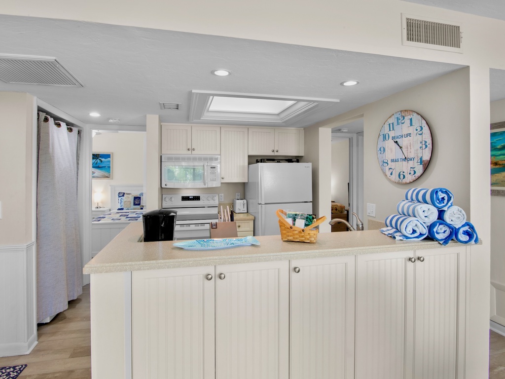 Midnight Cove II Unit 333 by Tropical Sands Accommodations