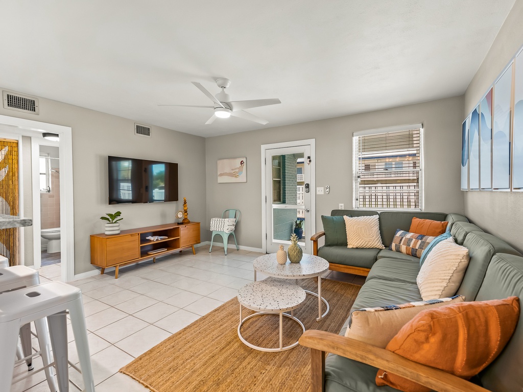 Living area with TV (Second Cottage)