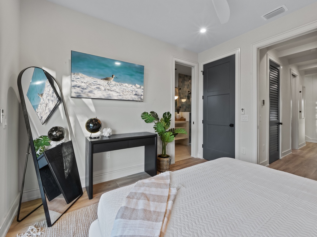Second Bedroom - King