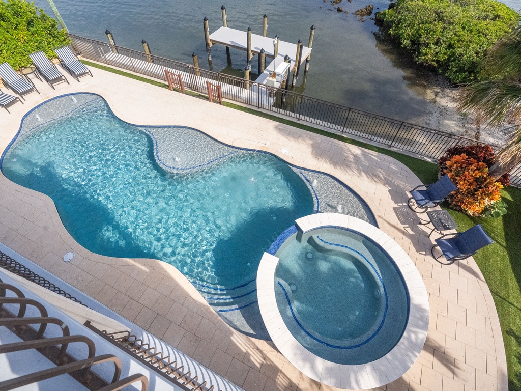 Private Pool and Spa