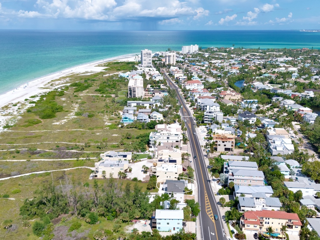 Coastal Cottage by Tropical Sands Accommodations