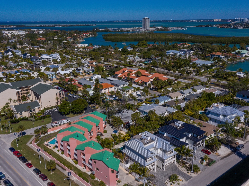 Aerial View - Big Kahuna by Lido Key Vacations