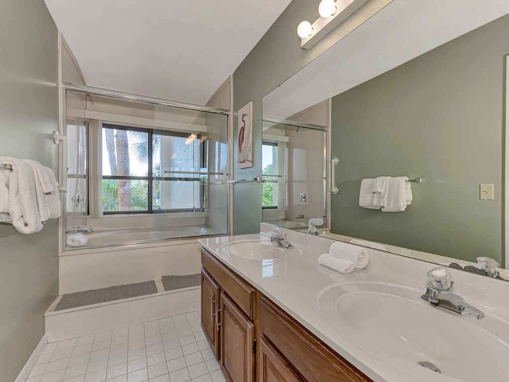 Primary Bathroom - Ensuite