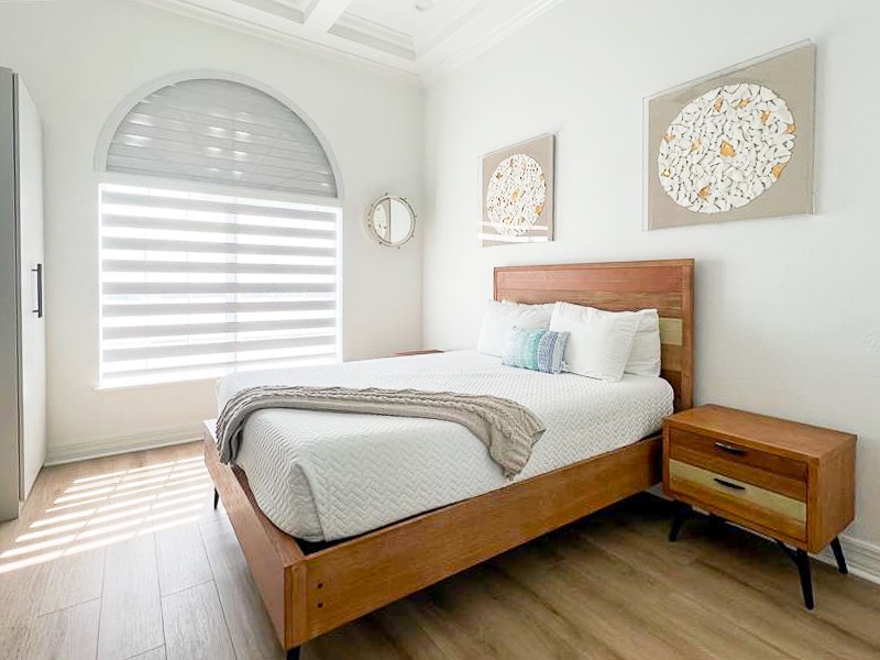 Fifth Bedroom, Queen bed